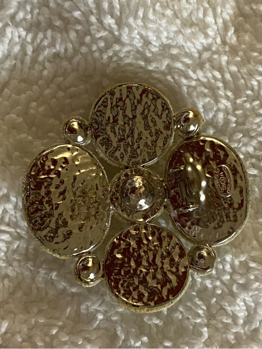 Chanel single earring could be brooch or pendant - Picture 5 of 5